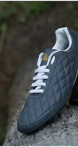 Spartan Men's Optimal Traction Football Shoes